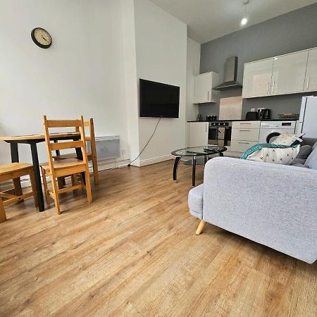 Bee Accommodations Backways Лестер Екстер'єр фото
